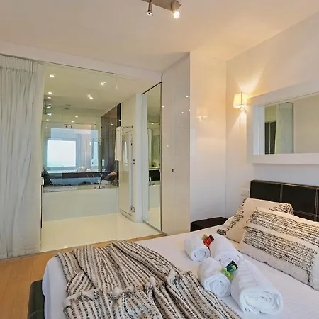 Apartamento Cozy With Sea-view In The Heart Of